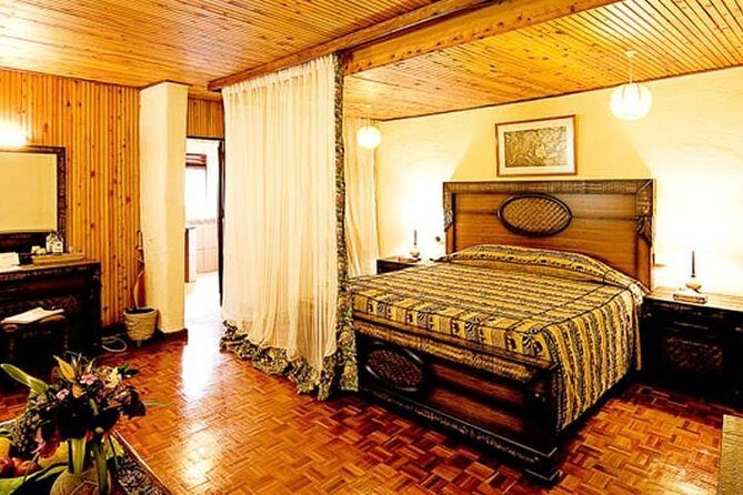 4 Days Masai Mara & Lake Nakuru Lodge Safari - Your “time in the car” reality check