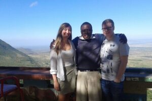 4 Days Small Group Maasai Mara and Lake Nakuru Safari - Nairobi Pickup at 8:00 and the Rift Valley Viewpoint Drive