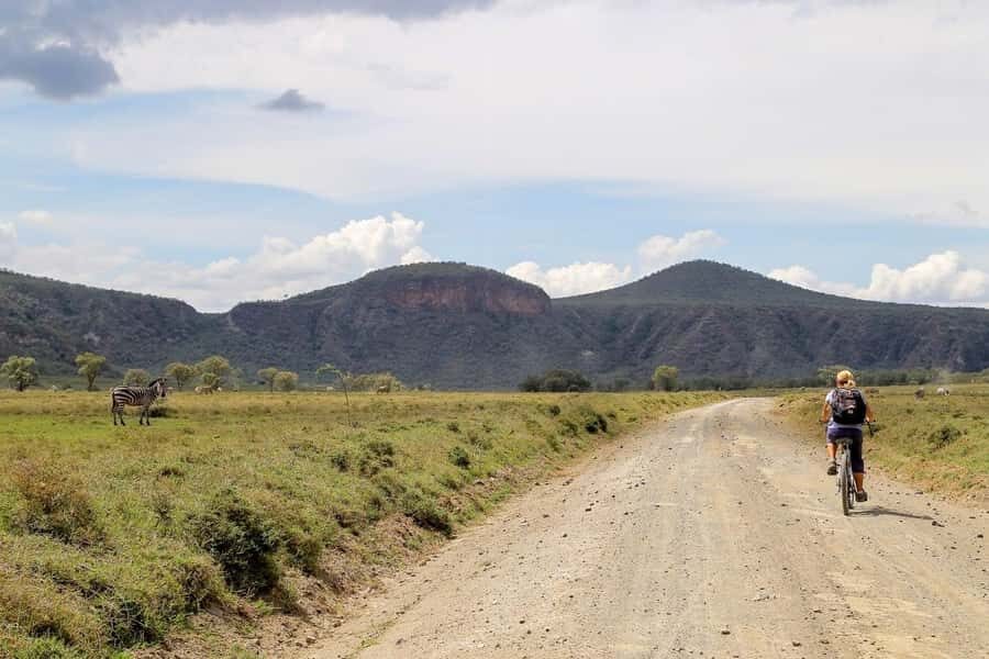 Day Trip: Hell's Gate Bike Ride & Lake Naivasha Boat Ride - Nairobi to the Great Rift Valley: the drive that sets the mood