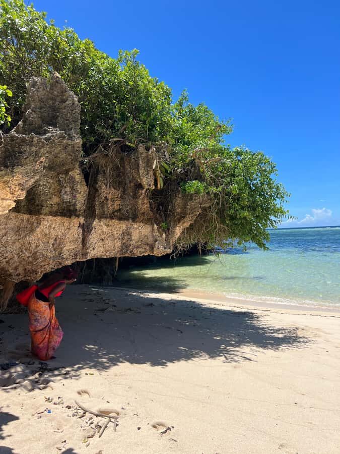 Diani Beach: Private African Pool Map Guided Tour - Key highlights at a glance