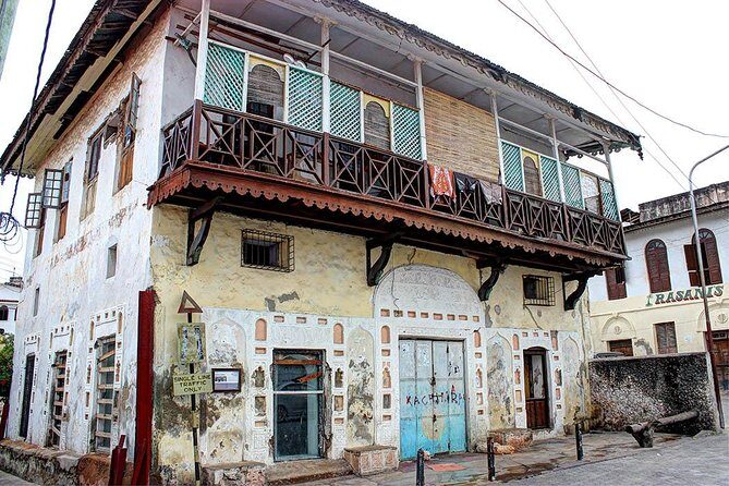 Full Day Mombasa Excursion Tour - Mombasa Tusks: a quick landmark before the ride back