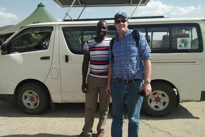 Giraffe center, stedmark animals haven & Nairobi Park Tour - Small-group touring with hotel pickup: comfort, but with a schedule cost