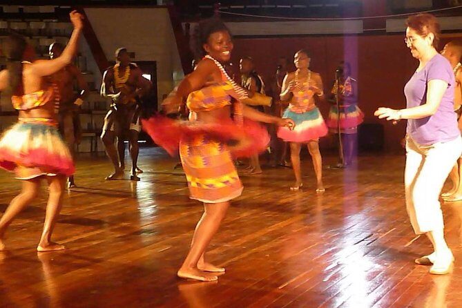 Giraffe Centre, Elephant Orphanage, and Bomas of Kenya Day Tour from Nairobi - Price and Logistics: What $115 Covers (and What Costs Extra)
