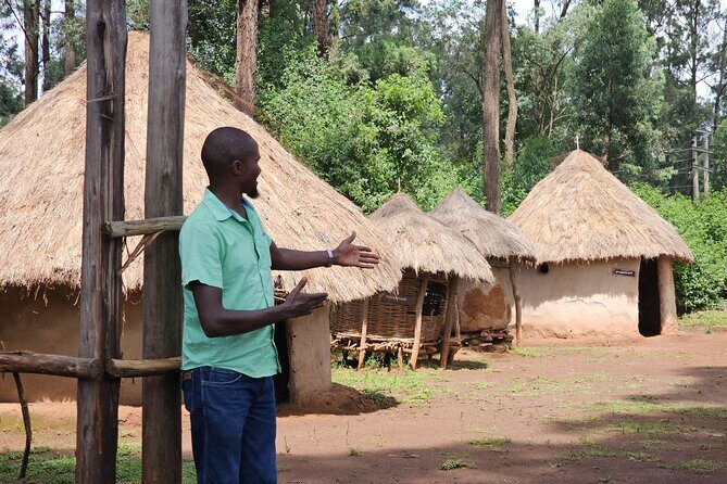 Half-day tour Bomas of Kenya with Pick-up - Entering Bomas of Kenya: dances, homesteads, and real context