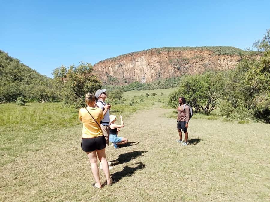 HELLS GATE AND LAKE NAIVASHA DAY TRIP FROM NAIROBI. - Lake Naivasha: boat cruise wildlife and Rift Valley calm