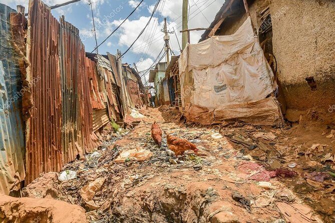 Kibera Slum Guided Tour from Nairobi - Bead factory and repurposed bones: craft built from reuse