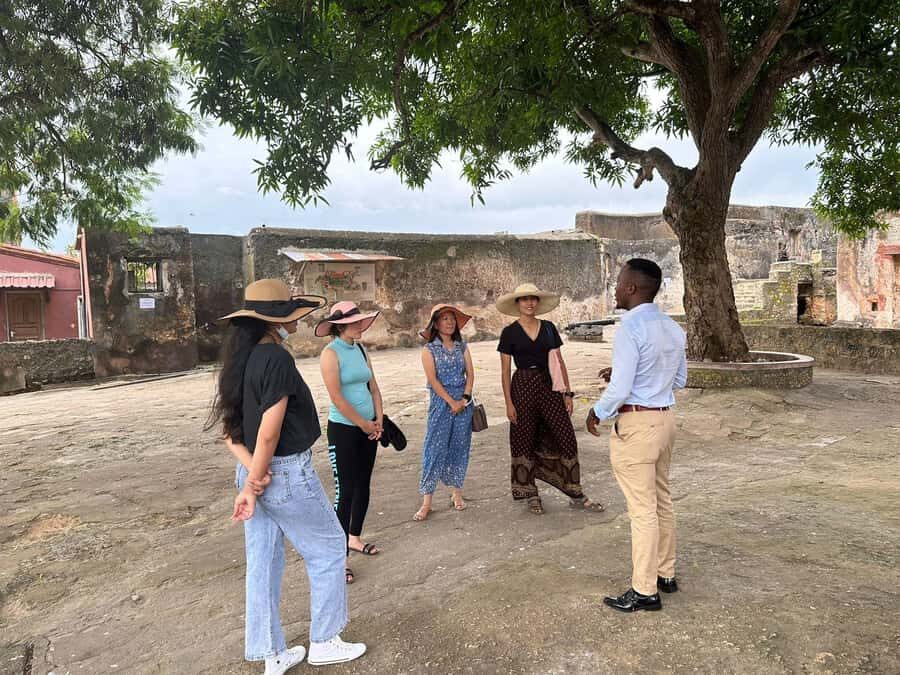 Mombasa walking tour - Meeting at Fort Jesus Museum: The Smart Way to Start