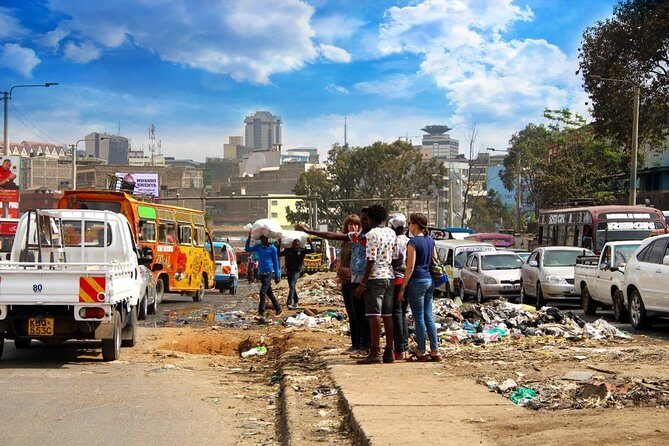 NAI NAMI: Nairobi Storytelling Tour with Street Children - Guides, safety, and the small-group advantage
