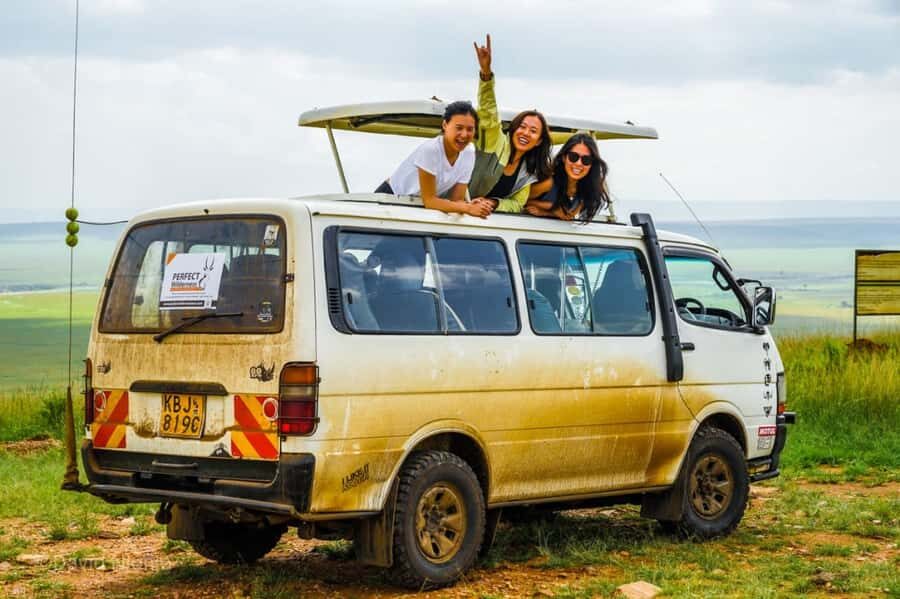 Nairobi: 4 Day Masai Mara and Lake Nakuru Camping Safari - Day 3: Maasai Mara to Lake Nakuru, with Culture and Optional Naivasha Time