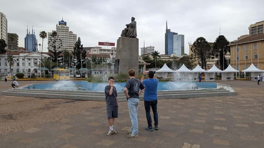 Nairobi City: Walking tour with Lifestyle and History. - Kenyatta International Conference Centre (KICC): the $3 viewpoint question