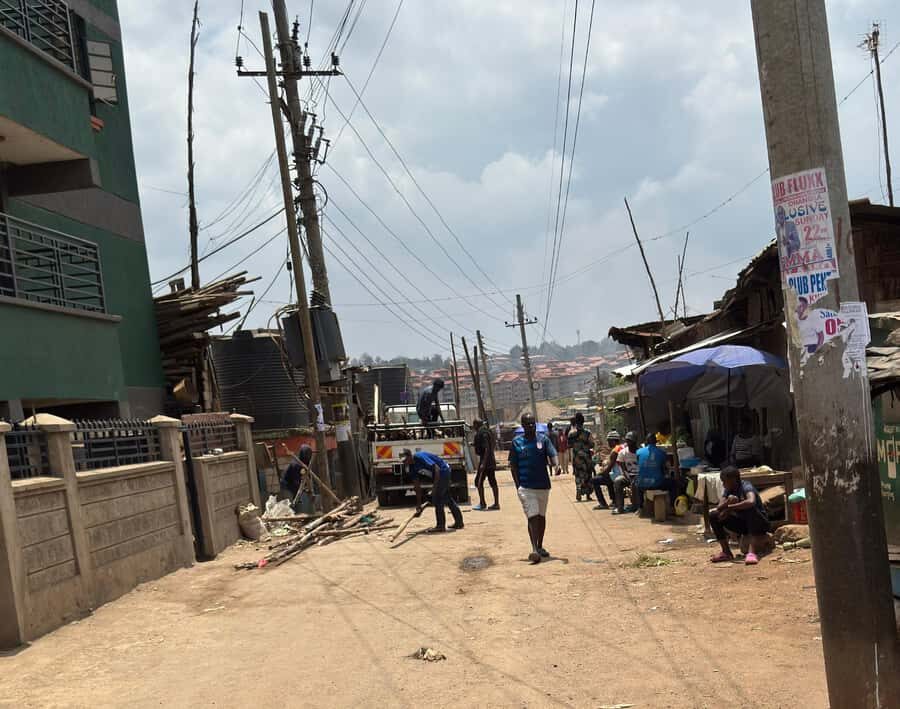 Nairobi: Explore Kibera Slum with Local Guides - Stop 2: the panoramic view point for quick context
