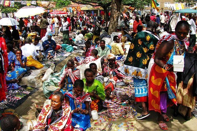 Nairobi Guided Cultural Shopping Experience Day Tour - City Market: where bargaining is normal and the hangar layout affects your choices