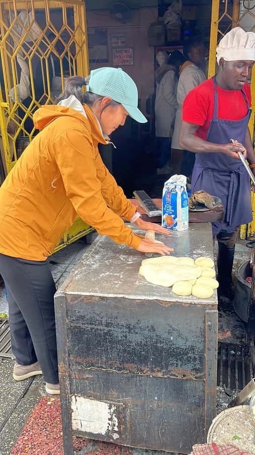 Nairobi: Historic and Modern Highlights Walking Tour - Souvenir Shopping Without the Headaches