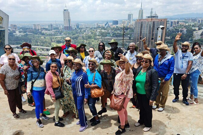 Nairobi Historical Walking City Tour - City Market: shopping with history, not just souvenirs