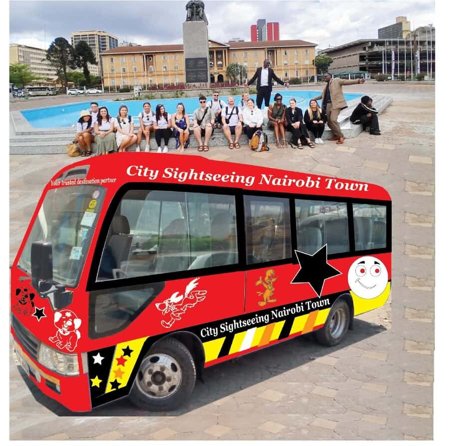 Nairobi: Hop on Hop off and Maasai market Collections Visit - Nairobi National Museum: the smart starting point for first-time orientation