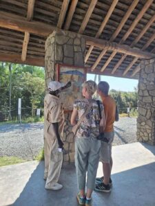 Nairobi: Lake Naivasha & Hell’s Gate National Park Day Trip - Great Rift Valley Viewpoint: a quick stop with real context
