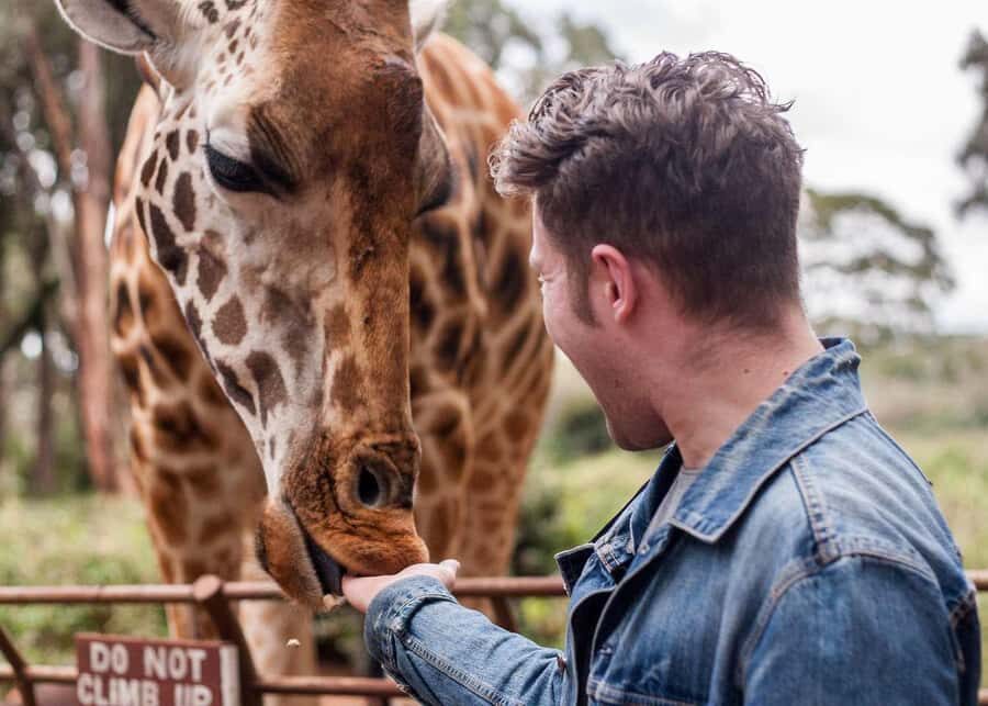 Nairobi: National Park, Elephant Orphanage, & Giraffe Centre - Kazuri or Kobe beads: a small detour with real craft value