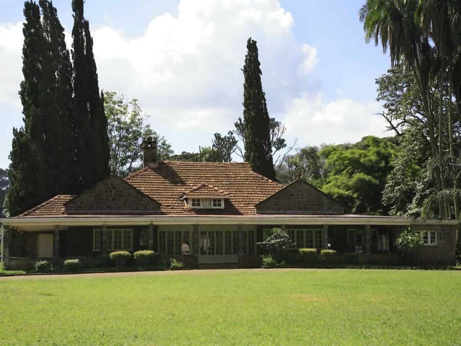Nairobi: National Park, Elephant Orphanage, & Giraffe Centre - Nairobi National Park: close-up chances inside the city