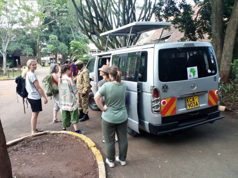 Nairobi National Park Half-Day Game Drive - Getting There: Pickup, Drive Time, and Vehicle Reality