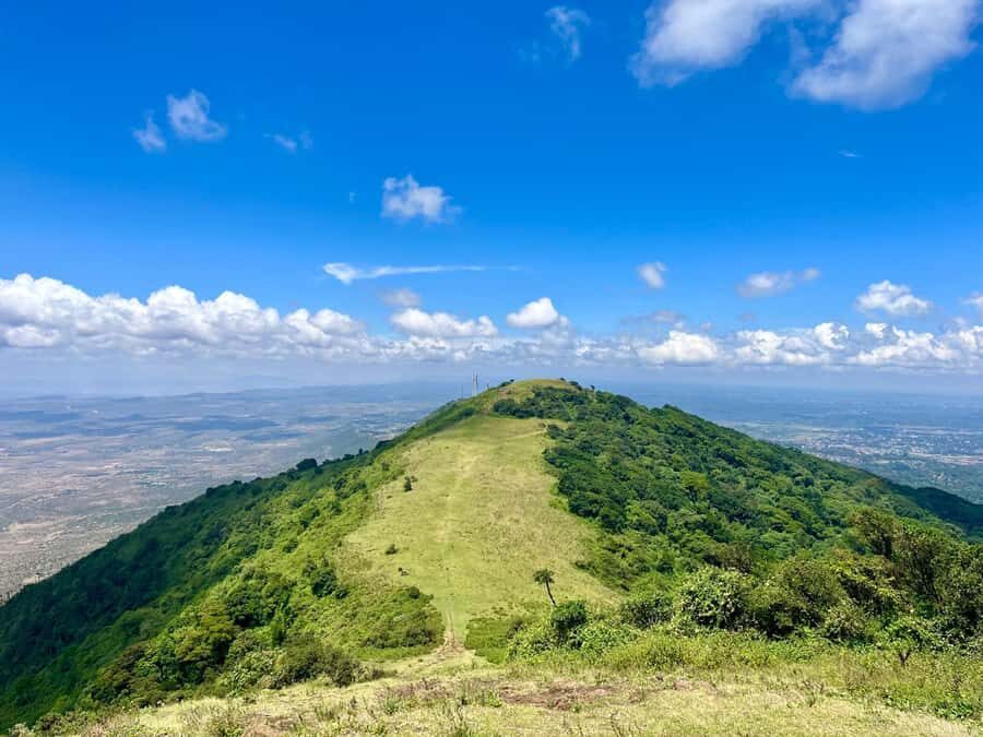 NAIROBI:Ngong Hills Day Hike,Group Tour - Who this Ngong Hills hike is best for