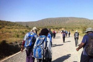 Private Hiking Day Trip to Mt. Longonot from Nairobi - Getting Into Mt. Longonot National Park: The Hike Begins in Ravines