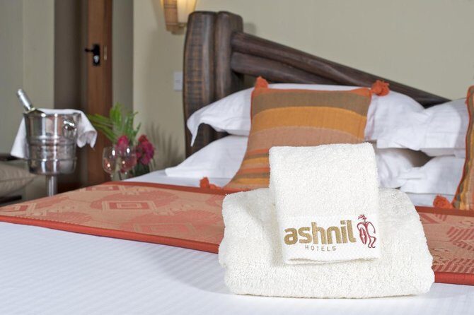 Samburu/ Aberdare/ Lake Nakuru/ Masai Mara 7 Days Safari - Lodges by park: what changes from Ashnil to Mara Simba