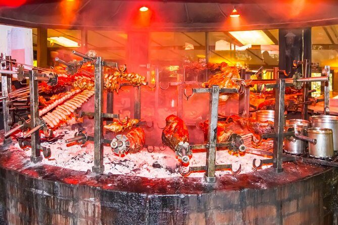 The Carnivore Restaurant Experience in Nairobi: Lunch or Dinner - A Maasai-sword charcoal pit dinner in Nairobi: what the setting is really like