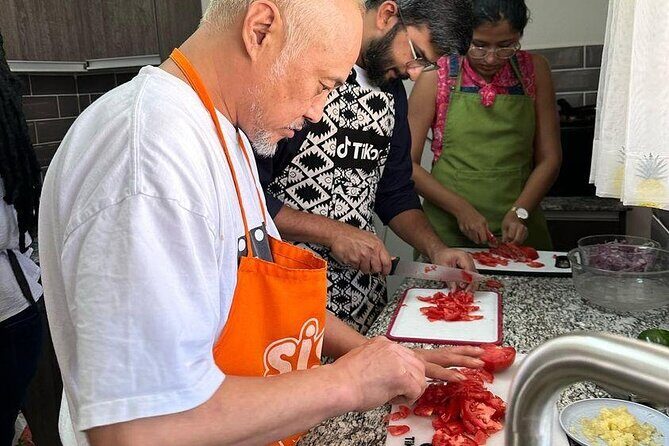 Traditional Kenyan Cooking Class & Local Market Tour - Westlands Square Meeting Point: How Easy It Is to Start