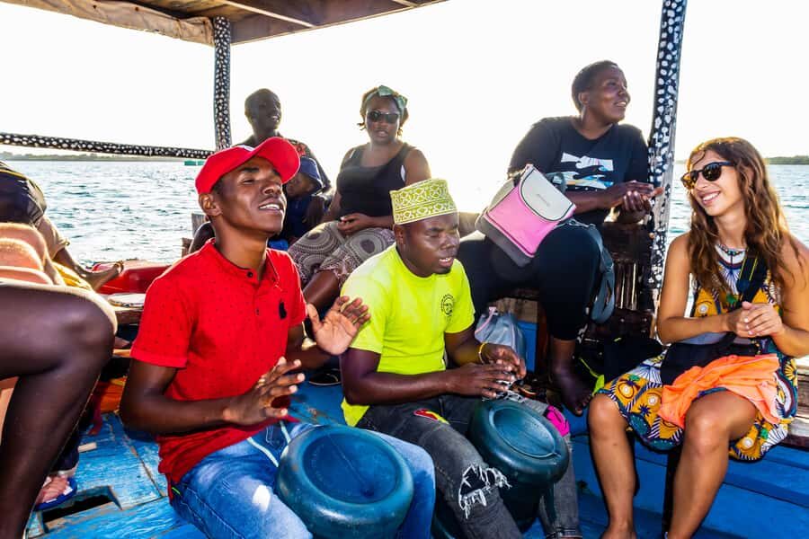 Wasini Island: Dolphin Spotting & Snorkel at Kisite Mpunguti - Shimoni Slave Caves: The Optional Historical Stop That Changes the Tone